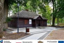 kierownik Muzeum Ziemi Augustowskiej Tomasz Kiełczewskii