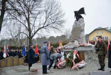 Premier Beata Szydło podczas ogólnopolskich obchodów Narodowego Dnia Pamięci Żołnierzy Wyklętych w Augustowie. Fot. Z. Bartoszewicz